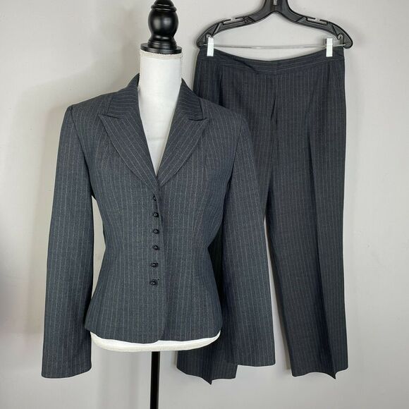Signature by Larry Levine Gray White Stripe Blazer Pant Suit Set Size 10 - Picture 2 of 10